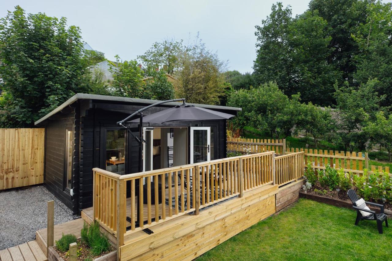 Caban Du Bach Pembroke With Private Garden Vila Exterior foto